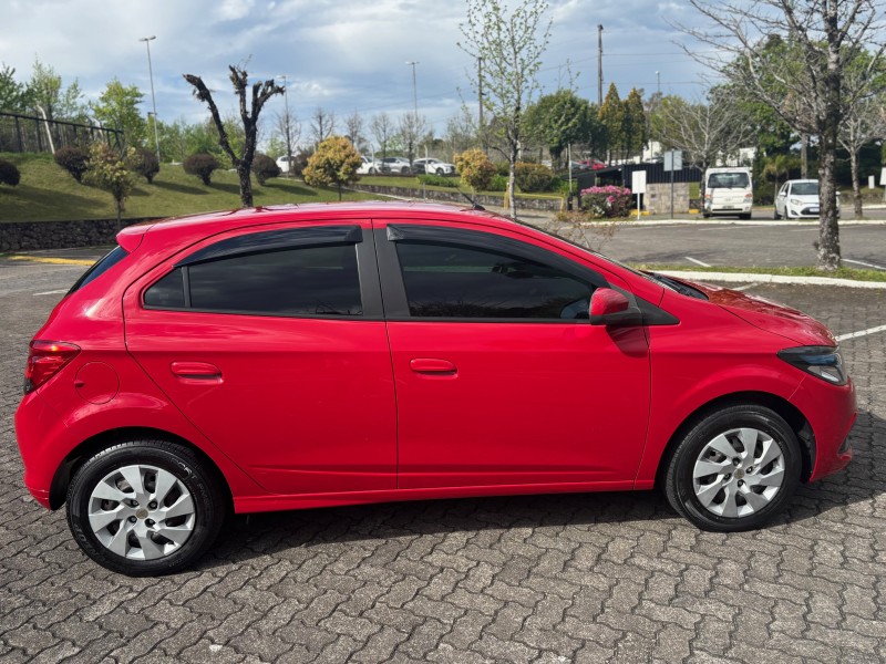 ONIX 1.4 MPFI LT 8V FLEX 4P AUTOMÁTICO - 2016 - CAXIAS DO SUL