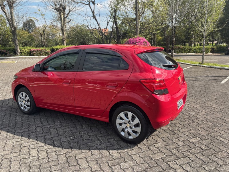 ONIX 1.4 MPFI LT 8V FLEX 4P AUTOMÁTICO - 2016 - CAXIAS DO SUL