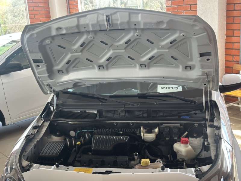 AGILE 1.4 MPFI LTZ 8V FLEX 4P MANUAL - 2013 - NOVA PRATA
