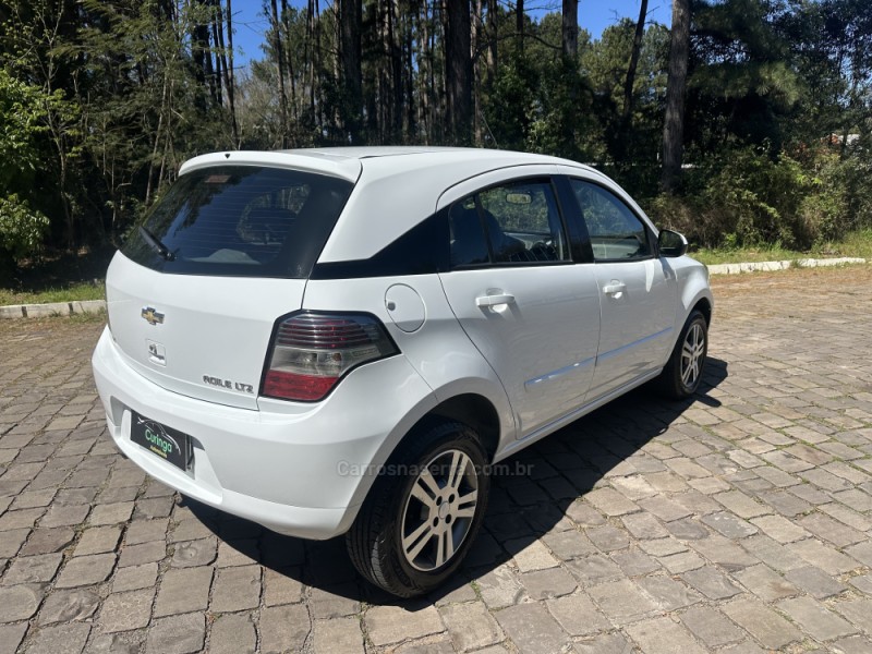 AGILE 1.4 MPFI LTZ 8V FLEX 4P MANUAL - 2013 - NOVA PRATA