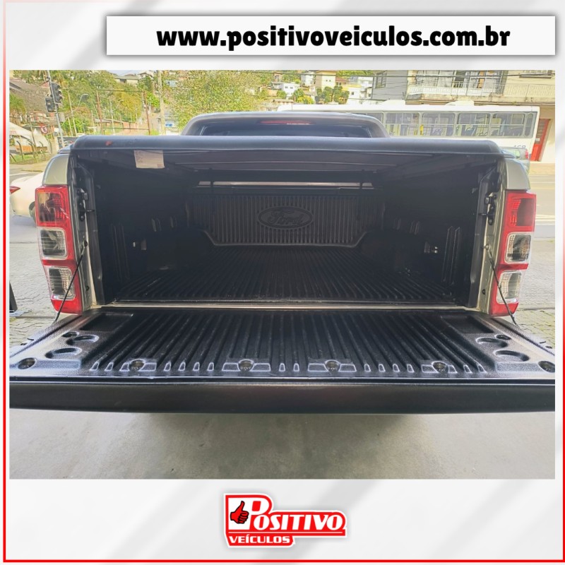 RANGER 3.2 LIMITED 4X4 CD 20V DIESEL 4P AUTOMÁTICO - 2014 - CAXIAS DO SUL