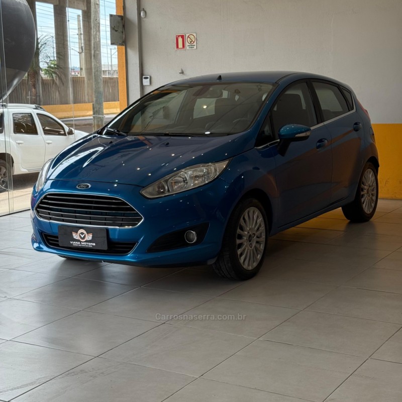 FIESTA 1.6 TITANIUM HATCH 16V FLEX 4P AUTOMÁTICO - 2015 - SAPUCAIA DO SUL