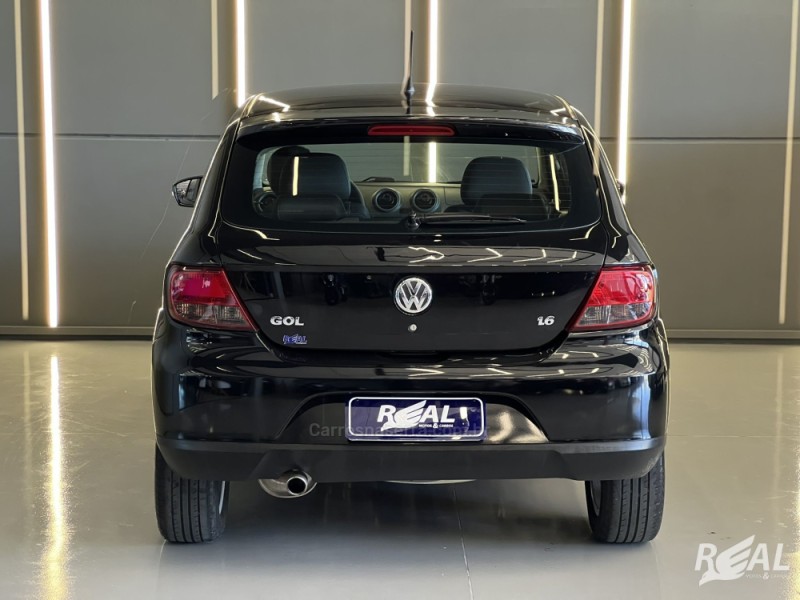 GOL 1.6 MI 8V FLEX 4P MANUAL G.V - 2013 - SAPIRANGA