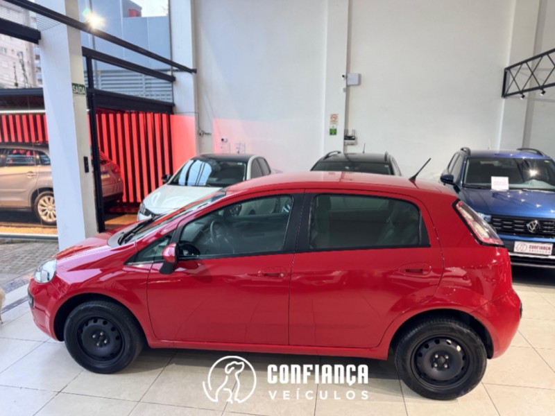 PUNTO 1.4 ATTRACTIVE 8V FLEX 4P MANUAL - 2015 - BENTO GONçALVES