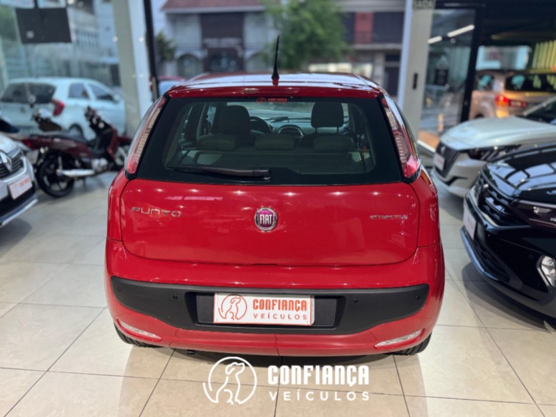 PUNTO 1.4 ATTRACTIVE 8V FLEX 4P MANUAL - 2015 - BENTO GONçALVES
