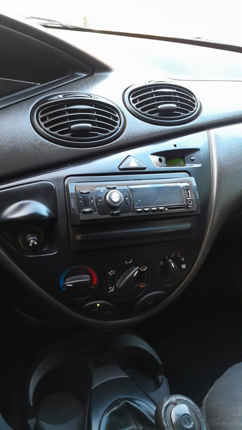 FOCUS 1.6 S 16V FLEX 4P MANUAL - 2005 - ESTRELA