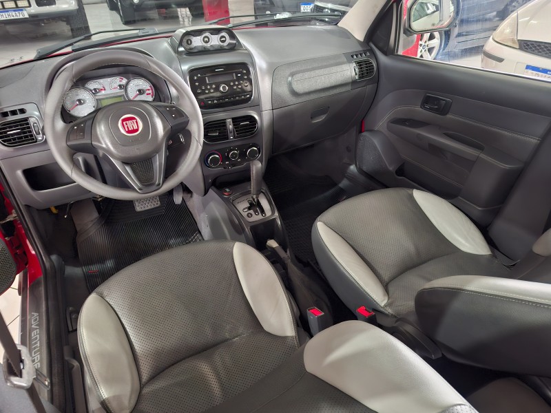 PALIO 1.8 MPI ADVENTURE LOCKER WEEKEND 16V FLEX 4P AUTOMATIZADO - 2013 - FARROUPILHA