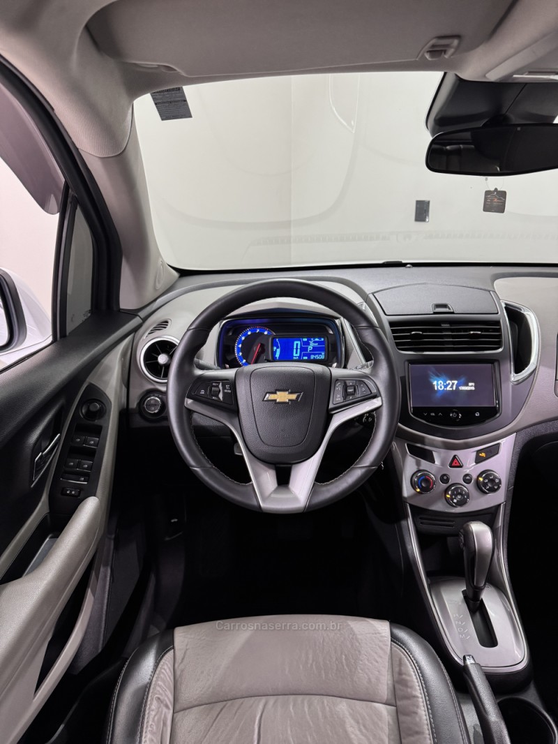 TRACKER 1.8 MPFI LTZ 4X2 16V FLEX 4P AUTOMÁTICO - 2015 - ENCANTADO