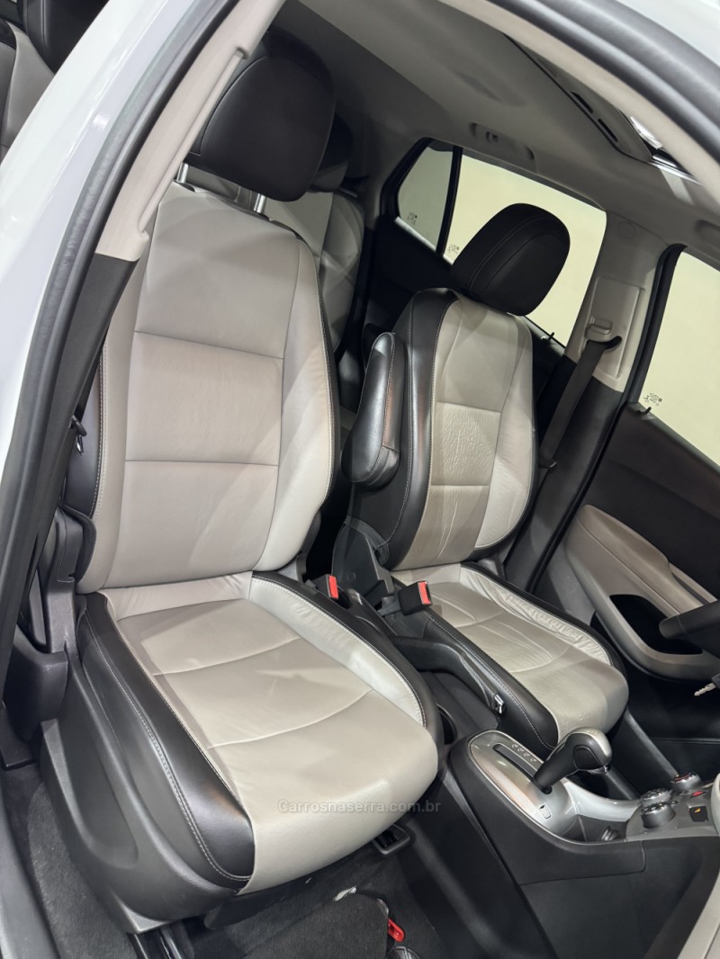 TRACKER 1.8 MPFI LTZ 4X2 16V FLEX 4P AUTOMÁTICO - 2015 - ENCANTADO