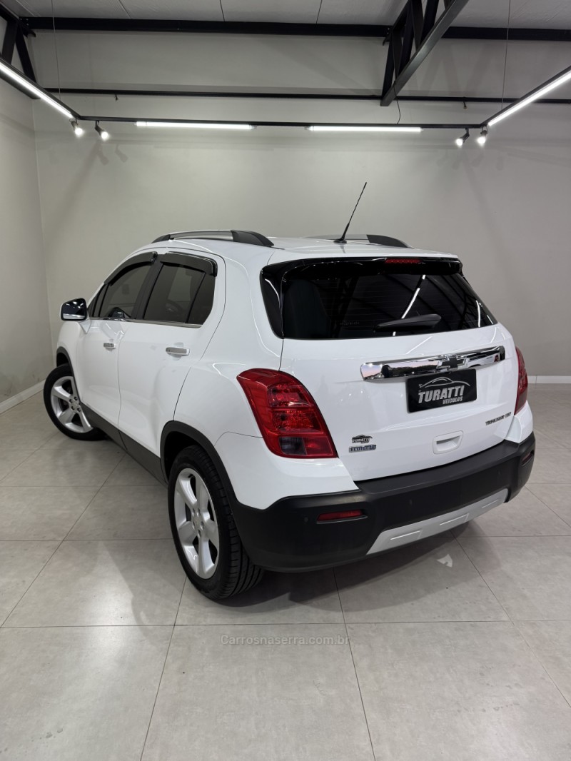 TRACKER 1.8 MPFI LTZ 4X2 16V FLEX 4P AUTOMÁTICO - 2015 - ENCANTADO