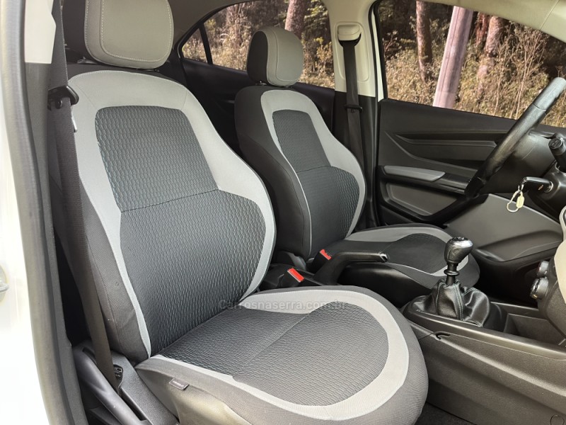 ONIX 1.0 MPFI LT 8V FLEX 4P MANUAL - 2015 - NOVA BASSANO