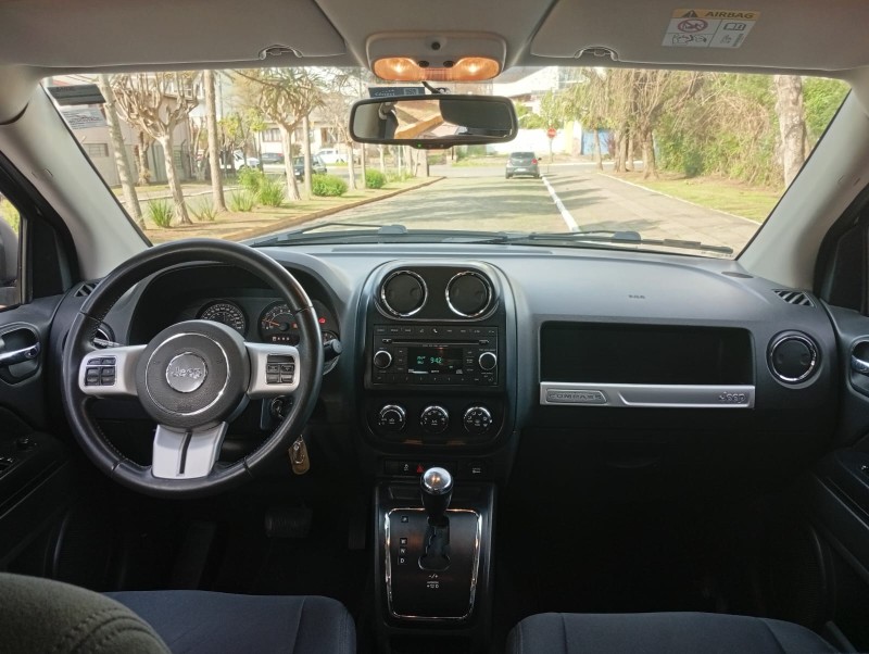 COMPASS 2.0 16V FLEX SPORT AUTOMÁTICO - 2014 - FARROUPILHA