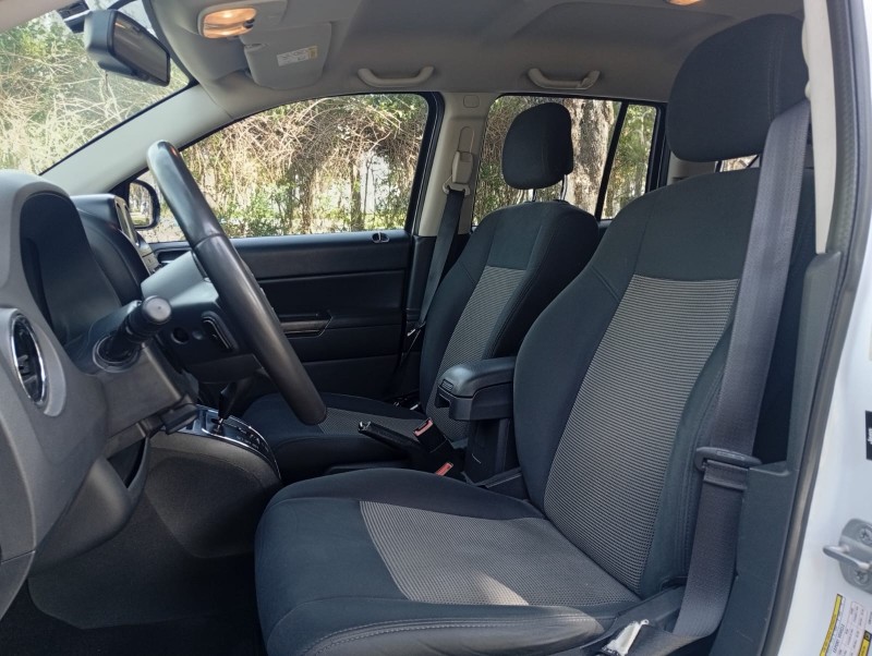 COMPASS 2.0 16V FLEX SPORT AUTOMÁTICO - 2014 - FARROUPILHA