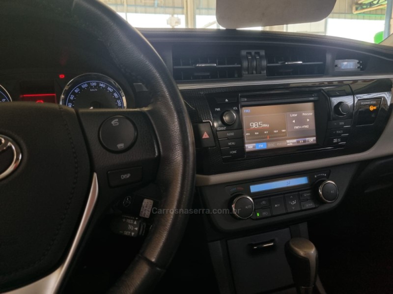 COROLLA 2.0 XEI 16V FLEX 4P AUTOMÁTICO - 2017 - VACARIA