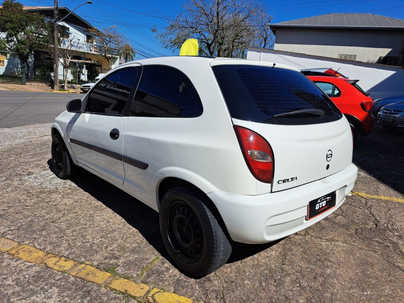 CELTA 1.0 MPFI 8V GASOLINA 2P MANUAL - 2002 - FARROUPILHA