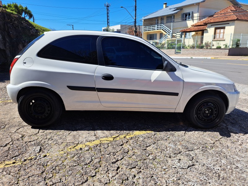 CELTA 1.0 MPFI 8V GASOLINA 2P MANUAL - 2002 - FARROUPILHA