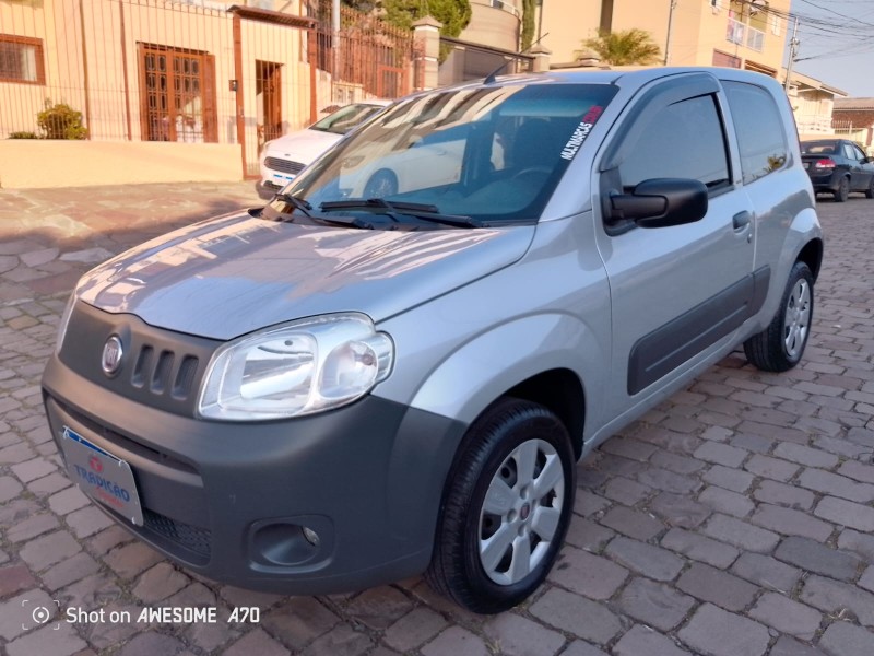 UNO 1.0 EVO VIVACE 8V FLEX 2P MANUAL