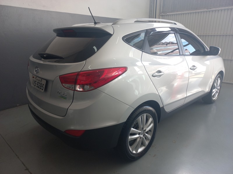 IX35 2.0 MPFI GLS 4X2 16V GASOLINA 4P AUTOMÁTICO - 2015 - BENTO GONçALVES
