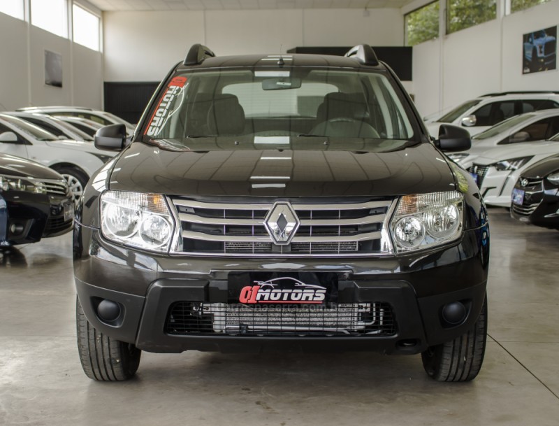 DUSTER 1.6 EXPRESSION 4X2 16V FLEX 4P MANUAL - 2014 - NOVO HAMBURGO
