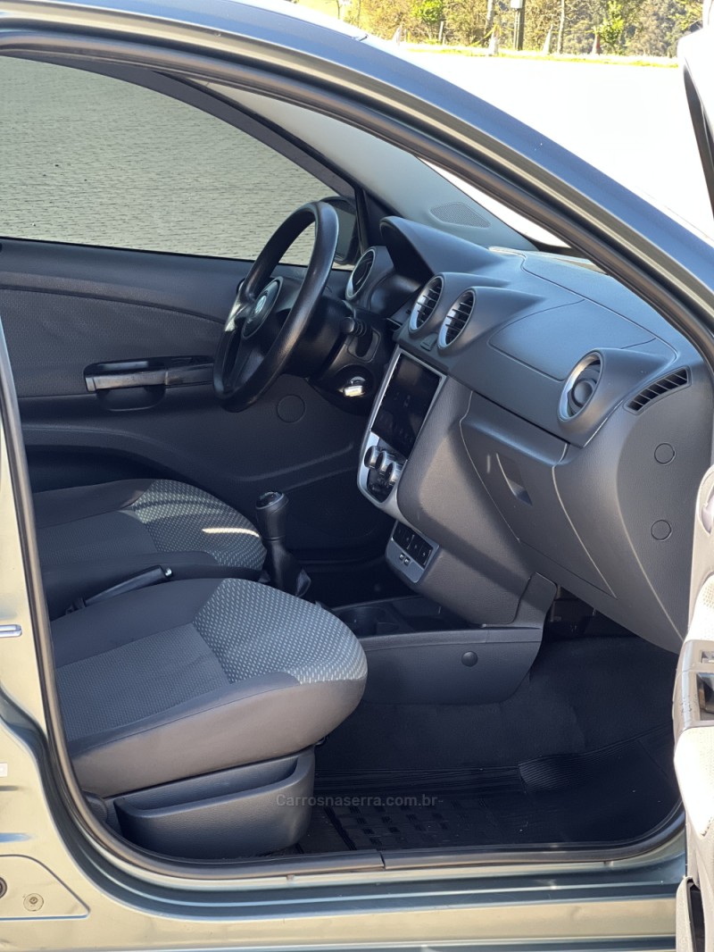 GOL 1.0 MI 8V FLEX 4P MANUAL G.IV - 2011 - ANTôNIO PRADO