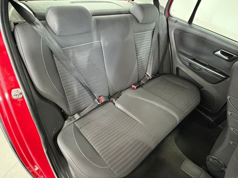 CROSSFOX 1.6 MI FLEX 8V 4P MANUAL - 2011 - FARROUPILHA