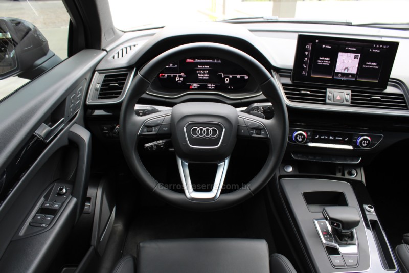 Q5 2.0 TFSI S LINE BLACK QUATTRO S TRONIC GASOLINA 4P - 2025 - CAXIAS DO SUL