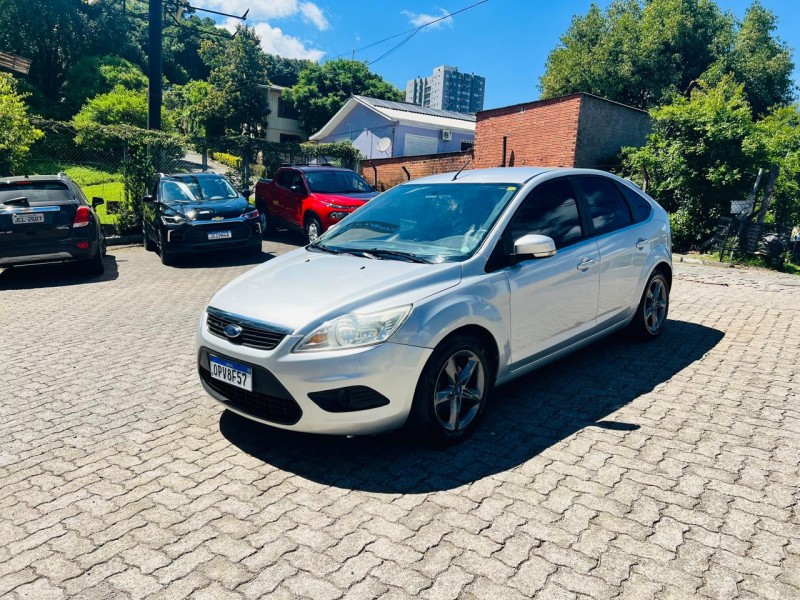 FOCUS 1.6 GLX SIGMA 16V FLEX 4P MANUAL - 2013 - BENTO GONçALVES