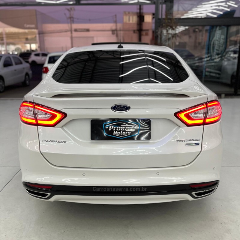FUSION 2.0 TITANIUM AWD 16V GASOLINA 4P AUTOMÁTICO - 2016 - CANOAS