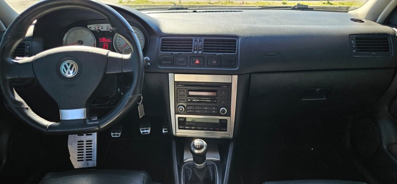 GOLF 1.6 MI SPORTLINE 8V FLEX 4P MANUAL - 2014 - CANELA
