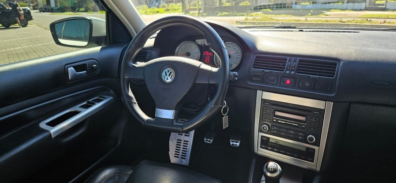 GOLF 1.6 MI SPORTLINE 8V FLEX 4P MANUAL - 2014 - CANELA