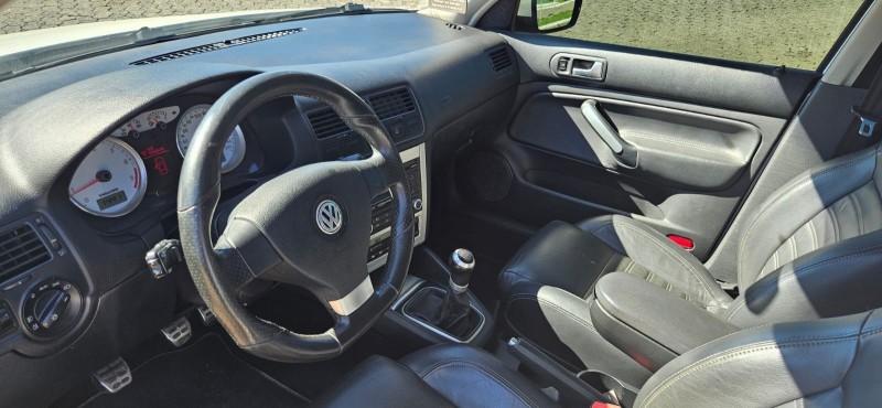 GOLF 1.6 MI SPORTLINE 8V FLEX 4P MANUAL - 2014 - CANELA