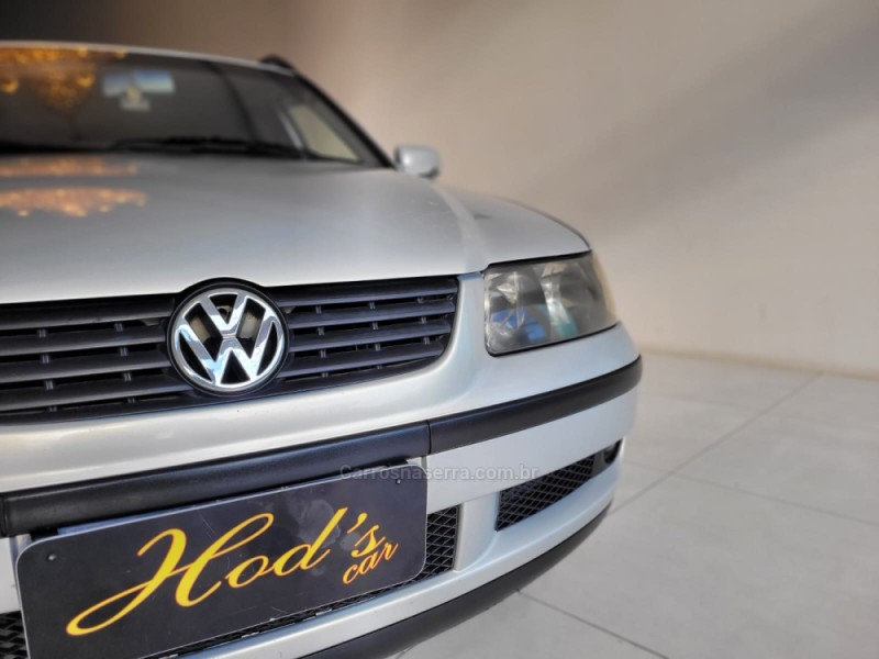 PARATI 1.6 MI 8V GASOLINA 4P MANUAL G.III - 2000 - CANELA