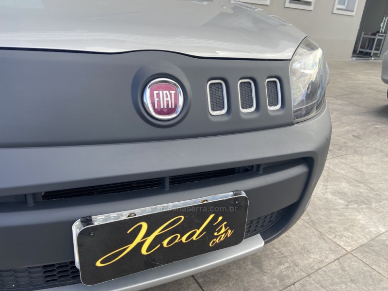 UNO 1.0 VIVACE 8V FLEX 4P MANUAL - 2012 - CANELA