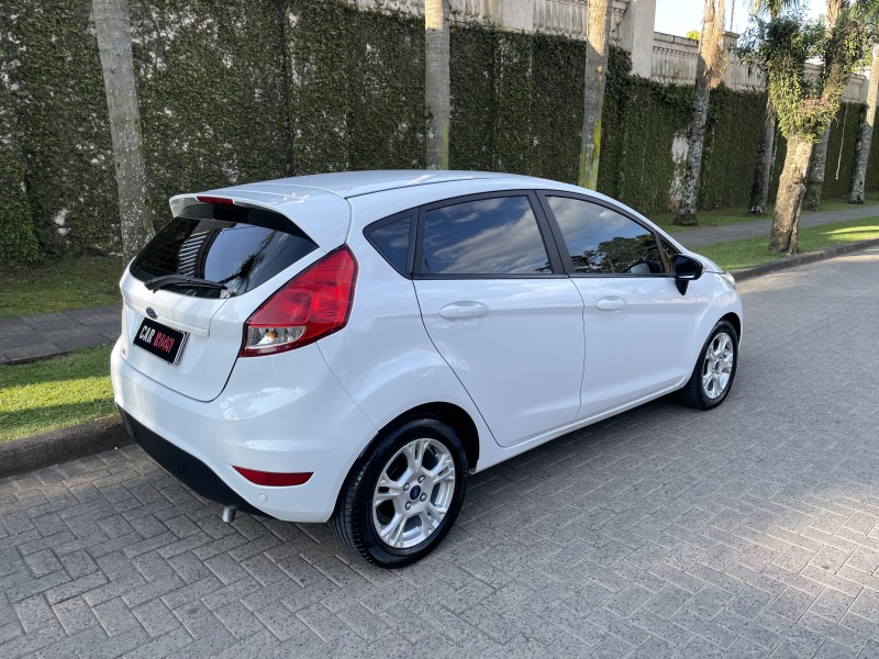 FIESTA 1.6 SE HATCH 16V FLEX 4P AUTOMÁTICO - 2016 - CAXIAS DO SUL