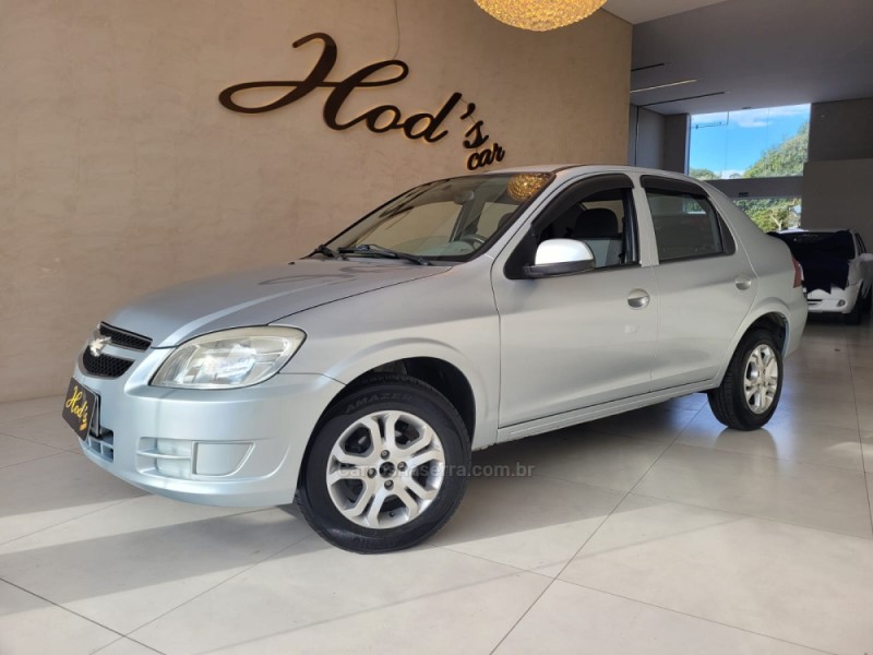 PRISMA 1.4 MPFI LT 8V FLEX 4P MANUAL
