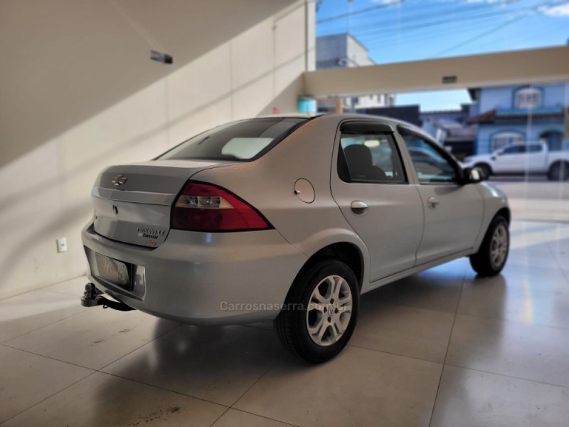 PRISMA 1.4 MPFI LT 8V FLEX 4P MANUAL - 2012 - CANELA