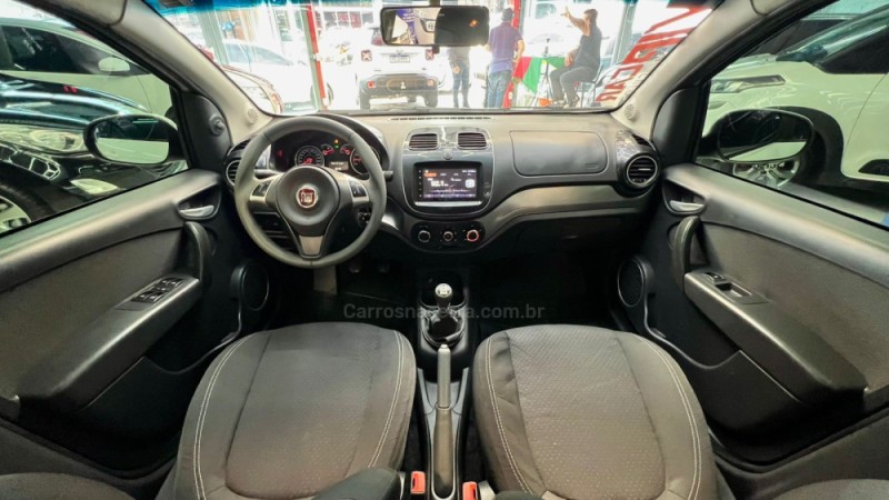 GRAND SIENA 1.4 MPI ATTRACTIVE 8V FLEX 4P MANUAL - 2016 - ESTâNCIA VELHA