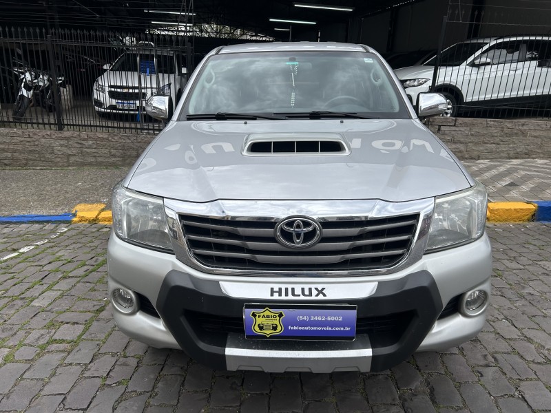 HILUX 3.0 SRV 4X4 CD 16V TURBO INTERCOOLER DIESEL 4P AUTOMÁTICO - 2013 - GARIBALDI