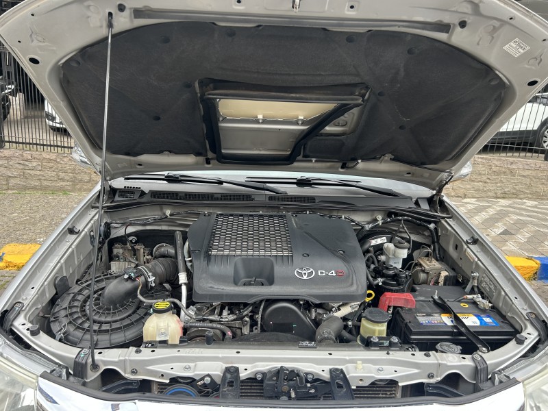 HILUX 3.0 SRV 4X4 CD 16V TURBO INTERCOOLER DIESEL 4P AUTOMÁTICO - 2013 - GARIBALDI