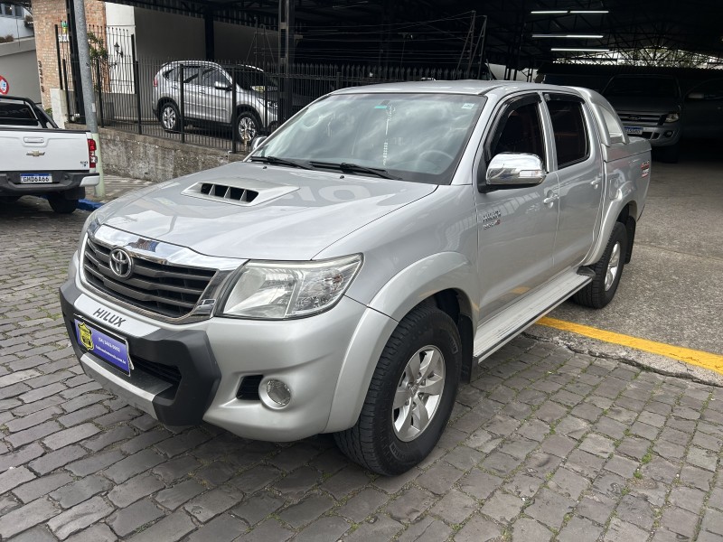 HILUX 3.0 SRV 4X4 CD 16V TURBO INTERCOOLER DIESEL 4P AUTOMÁTICO - 2013 - GARIBALDI