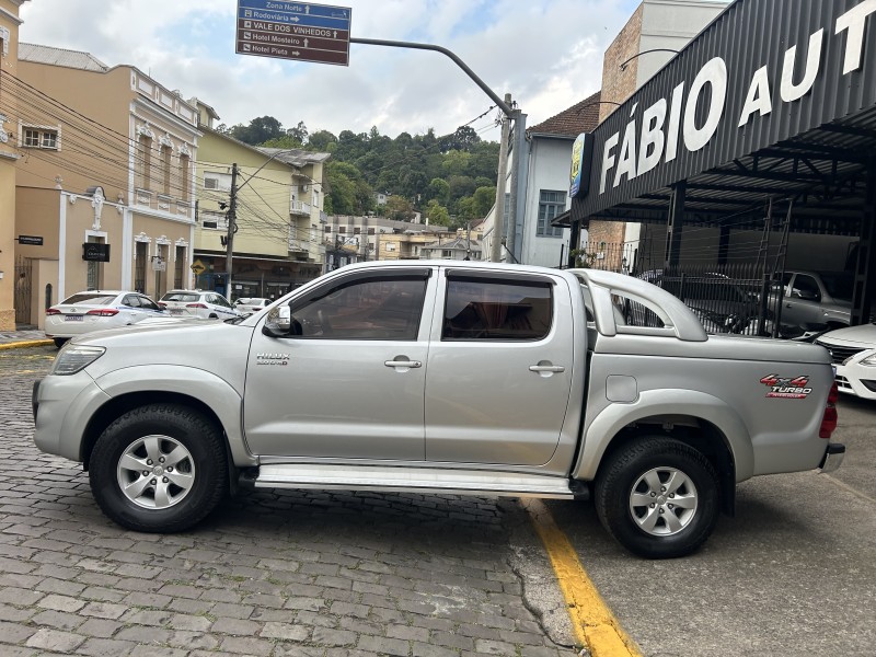 HILUX 3.0 SRV 4X4 CD 16V TURBO INTERCOOLER DIESEL 4P AUTOMÁTICO