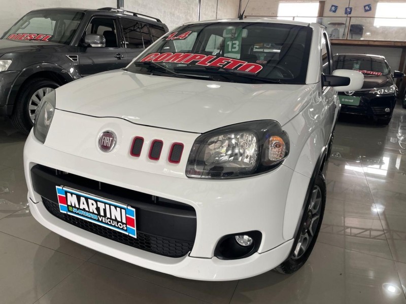 UNO 1.4 EVO SPORTING 8V FLEX 4P MANUAL