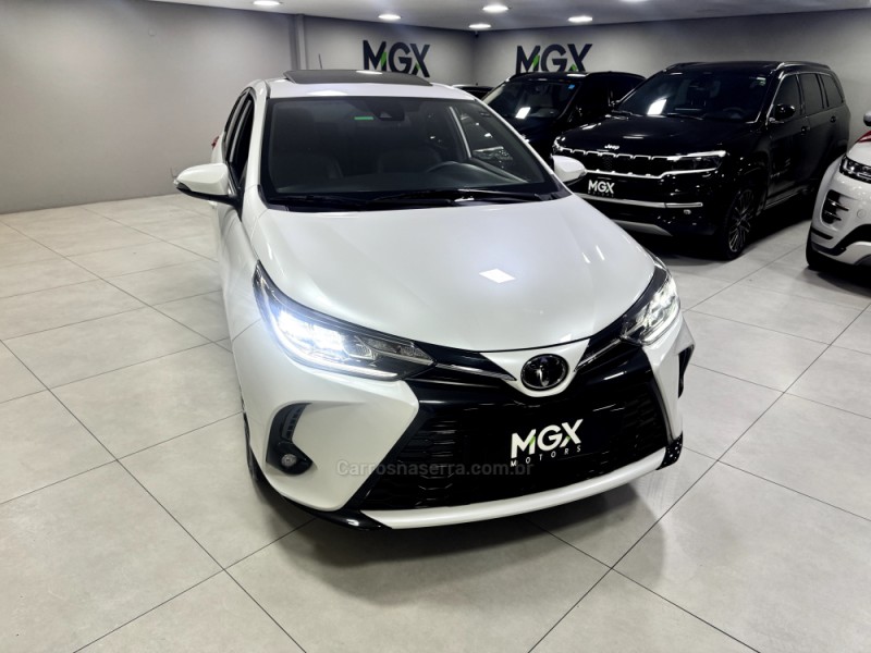 YARIS 1.5 XLS FLEX 4P AUTOMÁTICO - 2025 - PORTO ALEGRE