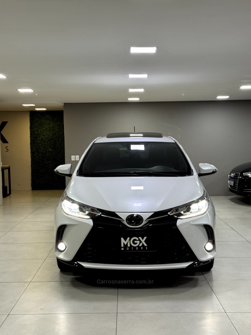YARIS 1.5 XLS FLEX 4P AUTOMÁTICO - 2025 - PORTO ALEGRE