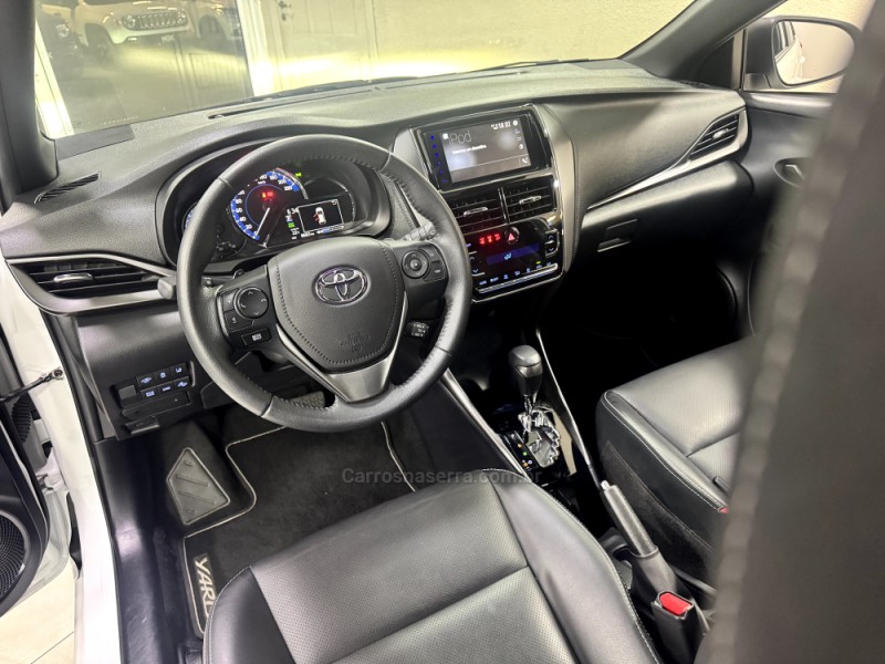YARIS 1.5 XLS FLEX 4P AUTOMÁTICO - 2025 - PORTO ALEGRE