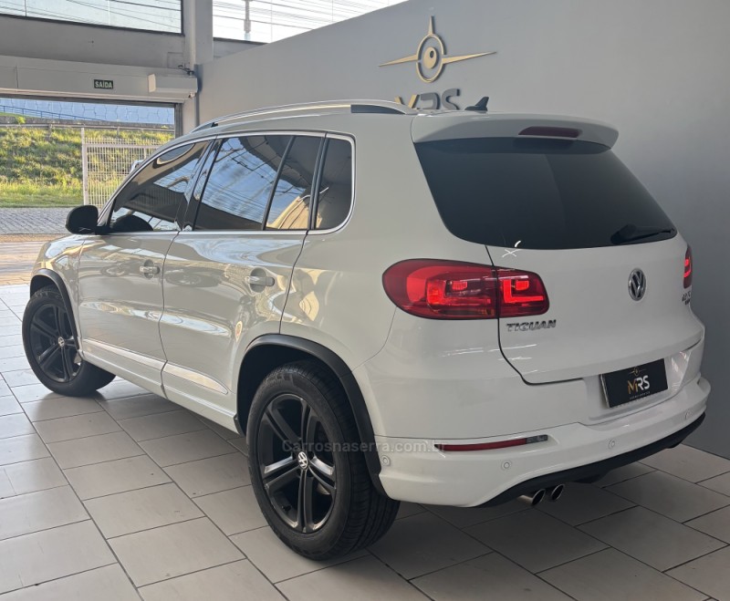 TIGUAN 2.0 TSI R-LINE 16V TURBO GASOLINA 4P TIPTRONIC - 2015 - CAXIAS DO SUL