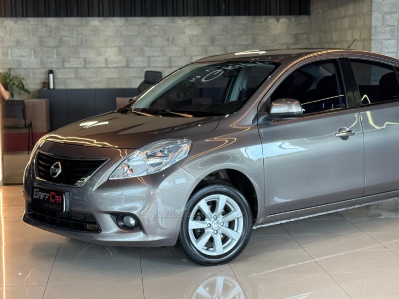VERSA 1.6 16V FLEX SL 4P MANUAL - 2012 - DOIS IRMãOS
