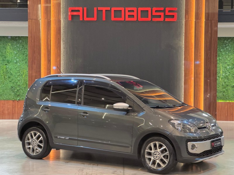 UP 1.0 TSI CROSS 12V FLEX 4P MANUAL - 2016 - NOVO HAMBURGO