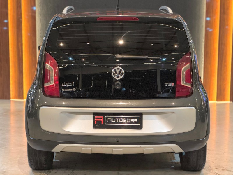 UP 1.0 TSI CROSS 12V FLEX 4P MANUAL - 2016 - NOVO HAMBURGO