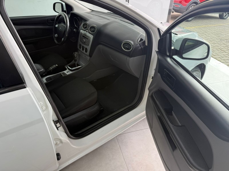 FOCUS 2.0 16V FLEX 4P AUTOMÁTICO - 2013 - BENTO GONçALVES